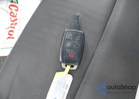 2010 Volvo S40 2.4I z USA, uszkodzony, nr VIN YV1382MS7A2486688